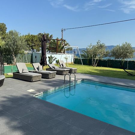 Zoza Luxury Villa Isthmia By The Sea With Private Pool Kalamáki エクステリア 写真