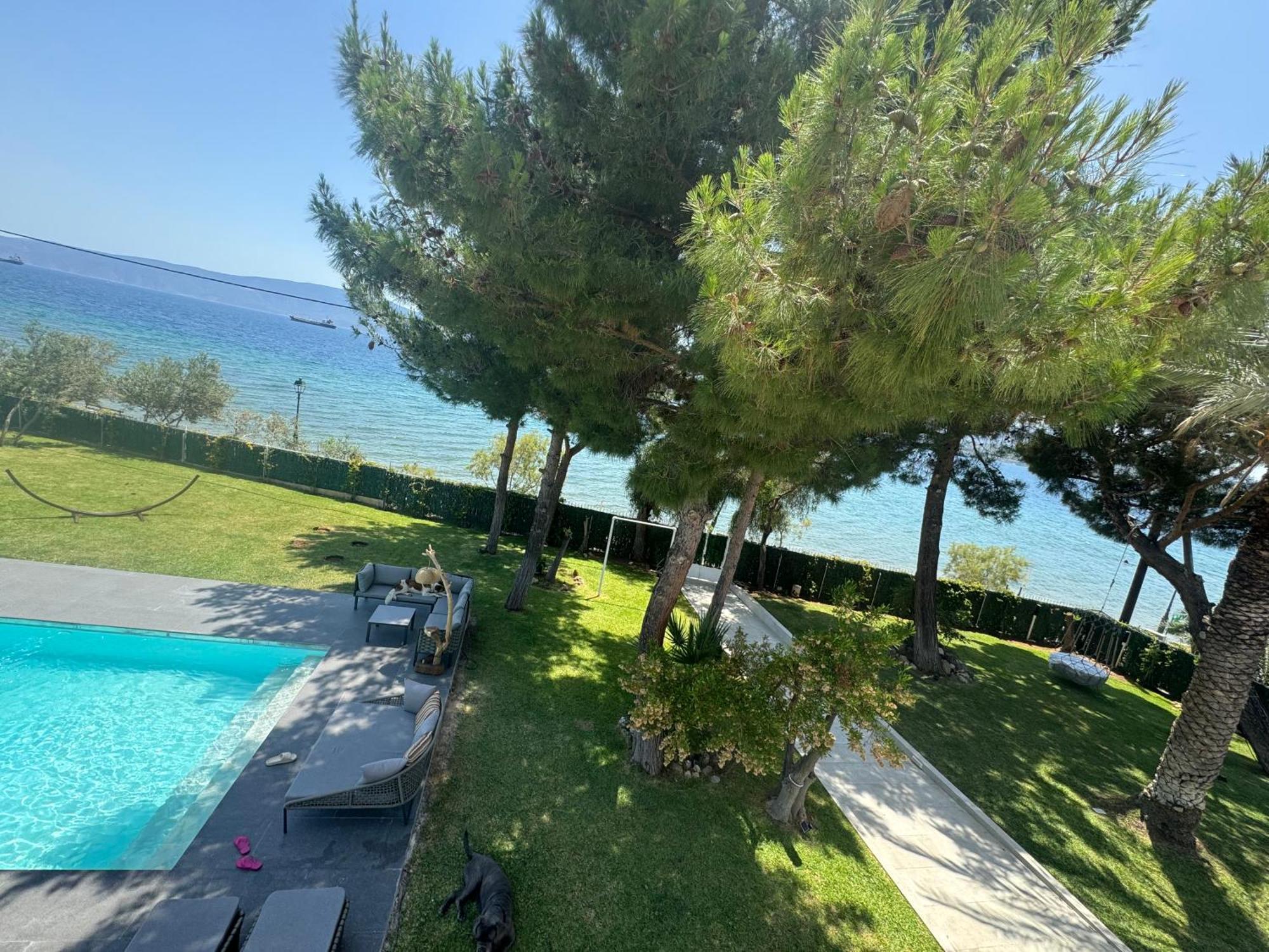 Zoza Luxury Villa Isthmia By The Sea With Private Pool Kalamáki エクステリア 写真